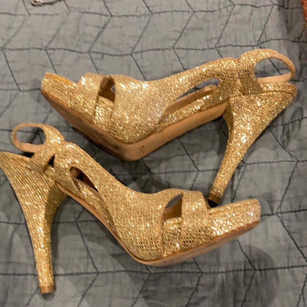 Via Spiga glitter gold shoes worn once, size 7